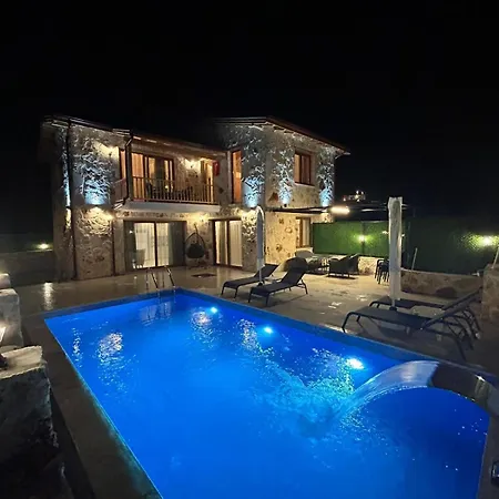 Villam Cansu * Kas